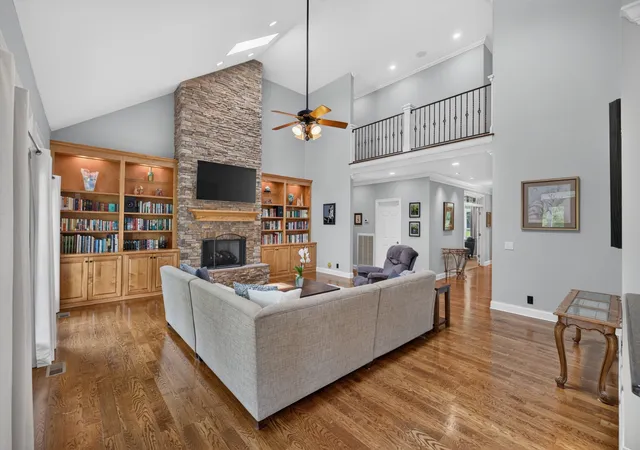 Photo 3 of Single family home for sale at 6301 Pettus Rd, Antioch, TN 37013 | MLS# 3603617 | Listing updated on 2026-10-05