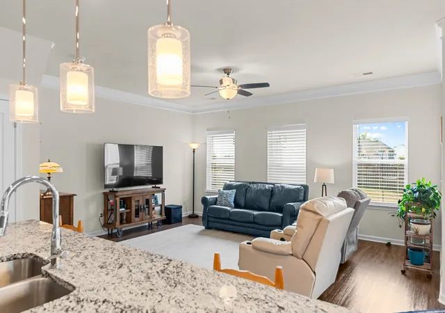 Photo 4 of Single family home for sale at 341 Geneva Ln, Columbia, TN 38401 | MLS# 3603572 | Listing updated on 2026-10-01