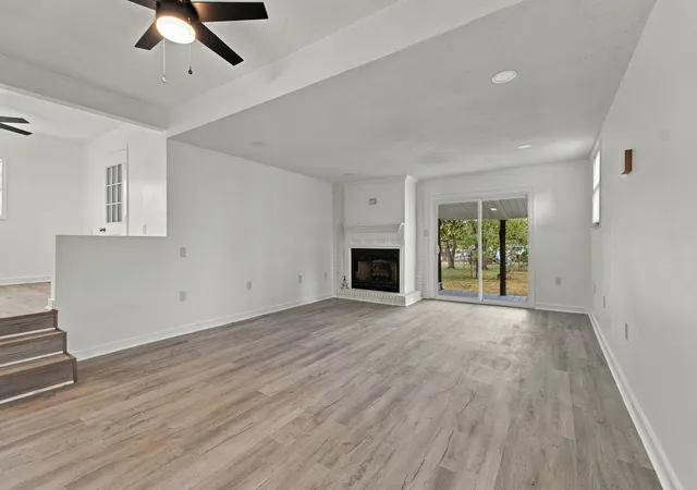 Photo 3 of Single family home for sale at 224 Lee St, Tullahoma, TN 37388 | MLS# 3603731 | Listing updated on 2026-10-05