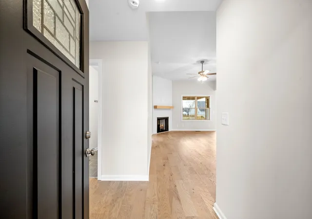 Photo 3 of Single family home for sale at 1490 Hallies Way, Clarksville, TN 37043 | MLS# 3603582 | Listing updated on 2026-10-09