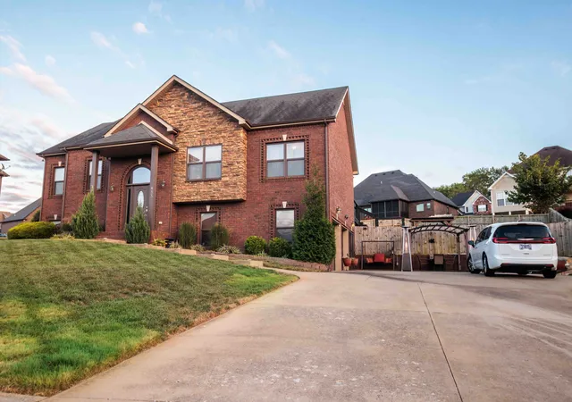 Photo 3 of Single family home for sale at 935 Spring Ter Ct, Clarksville, TN 37040 | MLS# 3610635 | Listing updated on 2026-10-06