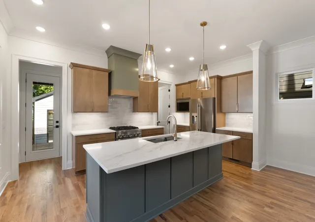 Photo 2 of Single family home for sale at 1425b Pennock Ave, Nashville, TN 37207 | MLS# 3618859 | Listing updated on 2026-10-09