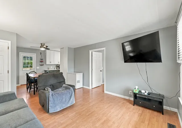 Photo 2 of Single family home for sale at 21 Spring Hl Rd, Mount Juliet, TN 37122 | MLS# 3619141 | Listing updated on 2026-10-11