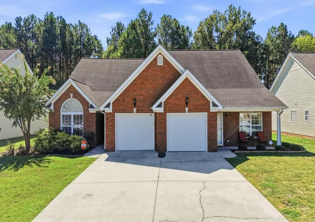 Townhouse for sale at 163 Briarstone Dr, Rossville, GA 30741 | MLS# 3603610