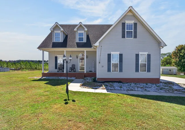 Photo 1 of Single family home for sale at 39 Maple Ridge Ct, Mc Minnville, TN 37110 | MLS# 3611267 | Listing updated on 2026-10-04