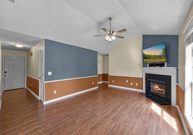 Photo 4 of Sale Pending at 40 Glenhurst Dr, Jackson, TN 38305 | MLS# 3610372 | Listing updated on 2026-10-04