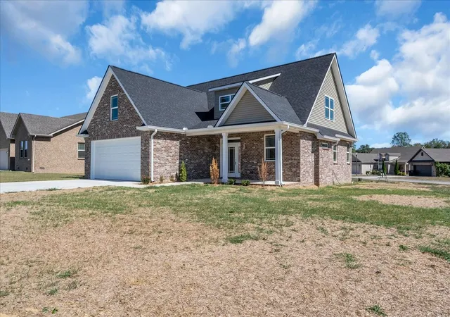 Photo 2 of Single family home for sale at 18 Daffodil Dr, Tullahoma, TN 37388 | MLS# 3603811 | Listing updated on 2026-10-02