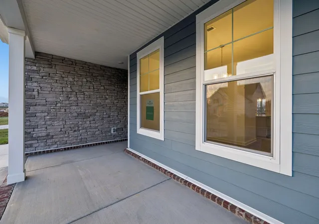 Photo 3 of Sale Pending at 8238 Netterfield Dr, White House, TN 37188 | MLS# 3603713 | Listing updated on 2026-10-01