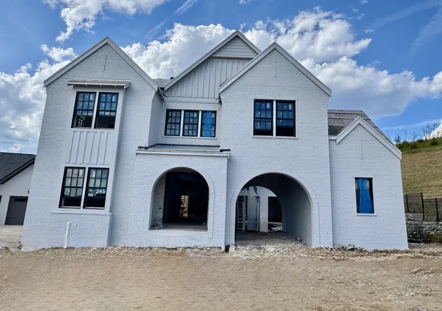 Photo 3 of Single family home for sale at 814 Saint Clair Ave, Thompsons Station, TN 37179 | MLS# 3603725 | Listing updated on 2026-10-01