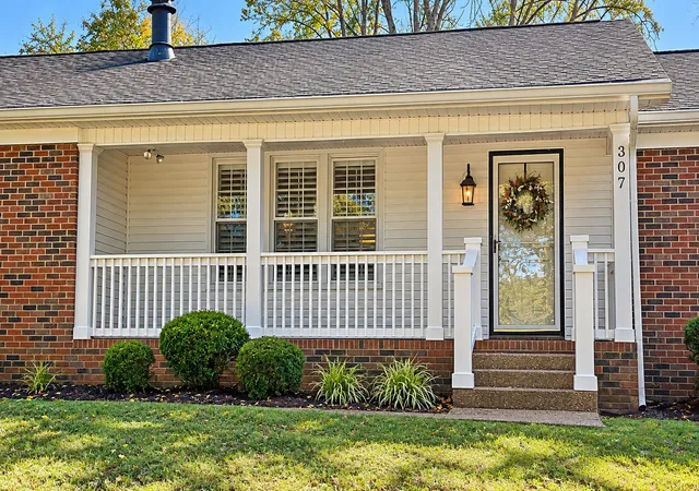 Photo 1 of Single family home for sale at 307 Tom Robinson Rd, Franklin, TN 37064 | MLS# 3628786 | Listing updated on 2026-10-30
