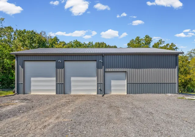Photo 3 of Manufactured home for sale at 160 Waldon Rd, Cumberland City, TN 37050 | MLS# 3610122 | Listing updated on 2026-10-05