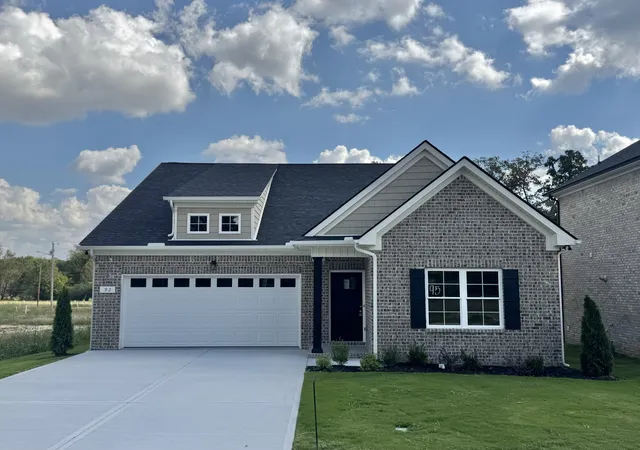 Photo 1 of Single family home for sale at 92 Laurel View St, Manchester, TN 37355 | MLS# 3603772 | Listing updated on 2026-10-08