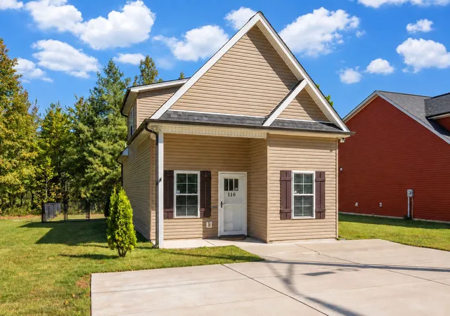 Photo 3 of Single family home for sale at 116 Eno Rd, Dickson, TN 37055 | MLS# 3618748 | Listing updated on 2026-10-09