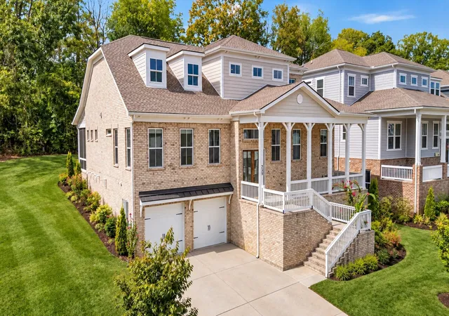 Photo 2 of Single family home for sale at 239 Halswelle Dr, Franklin, TN 37064 | MLS# 3603780 | Listing updated on 2026-10-06