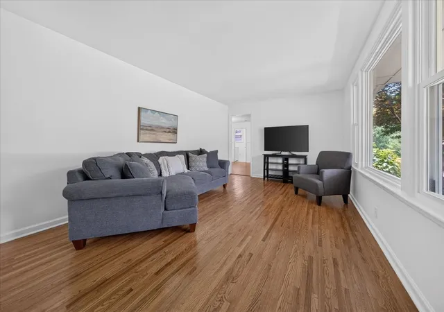 Photo 4 of Single family home for sale at 309 Stable Rd, Franklin, TN 37069 | MLS# 3610060 | Listing updated on 2026-10-04