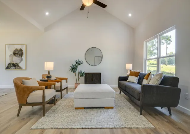 Photo 4 of Single family home for sale at 4146 Highway 48 N, Charlotte, TN 37036 | MLS# 3615325 | Listing updated on 2026-10-08