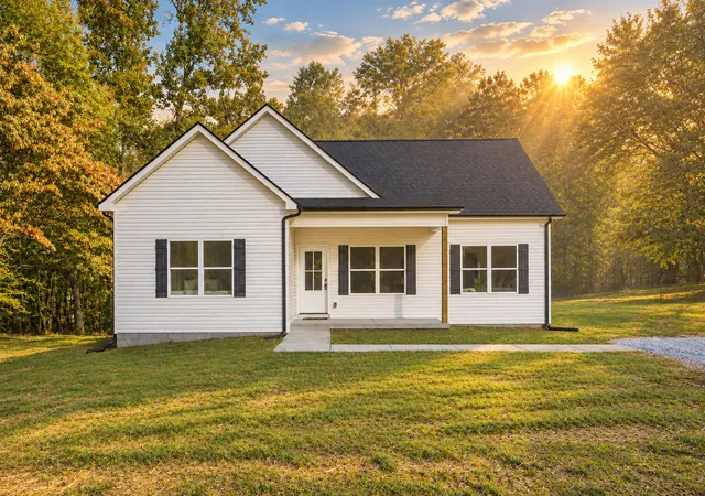 Photo 1 of Single family home for sale at 4150 Highway 48 N, Charlotte, TN 37036 | MLS# 3618737 | Listing updated on 2026-10-09