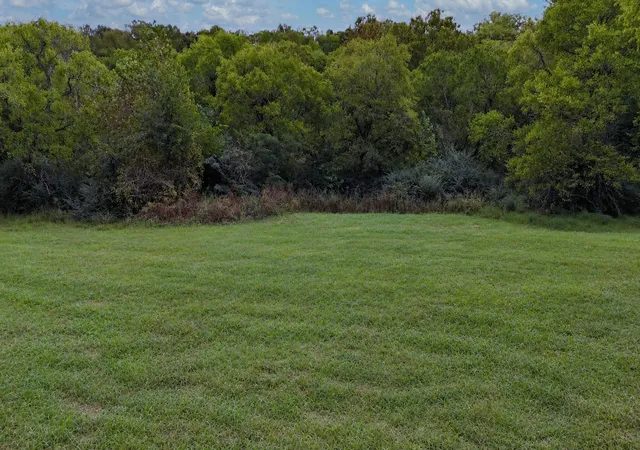 Photo 3 of Land for sale at 2403 Steve Dr, Columbia, TN 38401 | MLS# 3610478 | Listing updated on 2026-10-02
