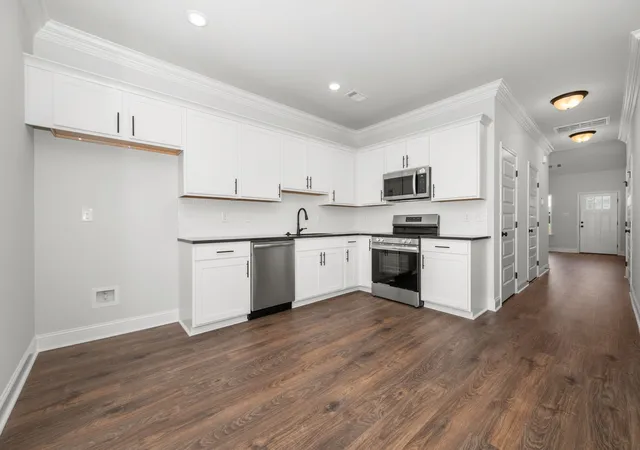 Photo 2 of Sale Pending at 512 Rohan Dr, Murfreesboro, TN 37129 | MLS# 3603841 | Listing updated on 2026-10-28