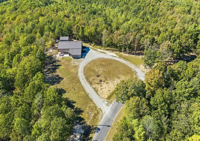Photo 2 of Single family home for sale at 1803 Tree Farm Rd, Linden, TN 37096 | MLS# 3609903 | Listing updated on 2026-10-02
