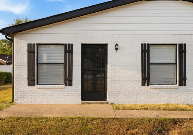 Photo 2 of Single family home for sale at 2215 Haven Dr, Murfreesboro, TN 37130 | MLS# 3611006 | Listing updated on 2026-10-03