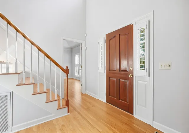 Photo 4 of Single family home for sale at 206 Belle Lake Dr, Nashville, TN 37221 | MLS# 3609828 | Listing updated on 2026-10-08