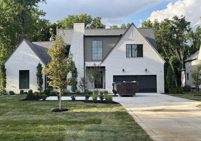 Photo 4 of Single family home for sale at 468 Hogan Rd, Nashville, TN 37220 | MLS# 3603892 | Listing updated on 2026-10-01