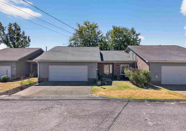 Photo 1 of Condo for sale at 152 Morton Ml Cir, Nashville, TN 37221 | MLS# 3611014 | Listing updated on 2026-10-04