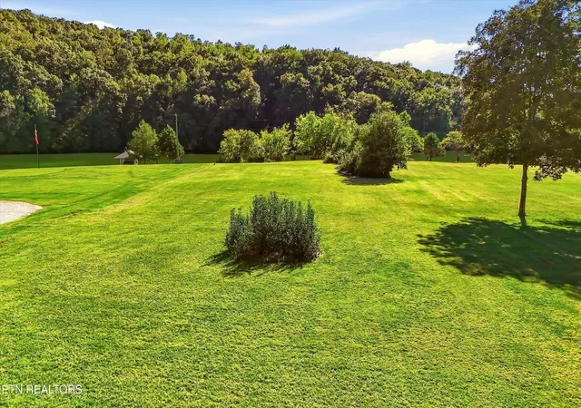 Photo 2 of Land for sale at 8 Easter Dr, Rockwood, TN 37854 | MLS# 3615739 | Listing updated on 2026-10-09