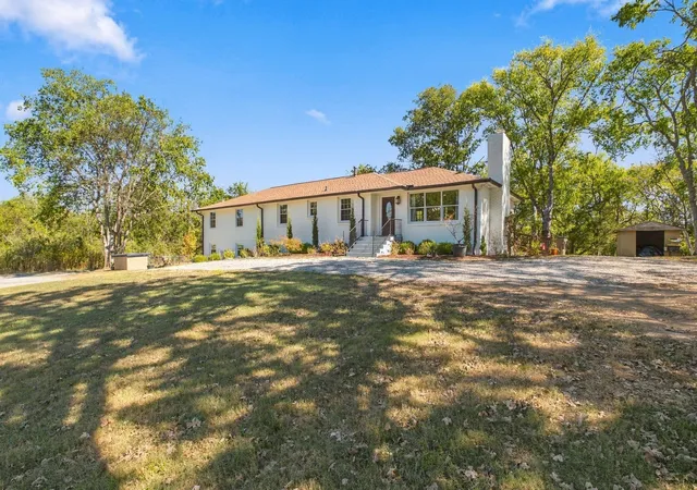 Photo 1 of Single family home for sale at 4350 Cato Rd, Nashville, TN 37218 | MLS# 3604049 | Listing updated on 2026-10-04