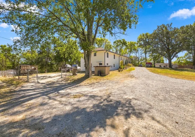 Photo 3 of Single family home for sale at 4350 Cato Rd, Nashville, TN 37218 | MLS# 3604049 | Listing updated on 2026-10-04