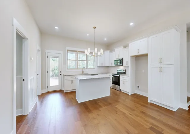 Photo 4 of Single family home for sale at 1192 Fisher Dr, Greenbrier, TN 37073 | MLS# 3604036 | Listing updated on 2026-10-05