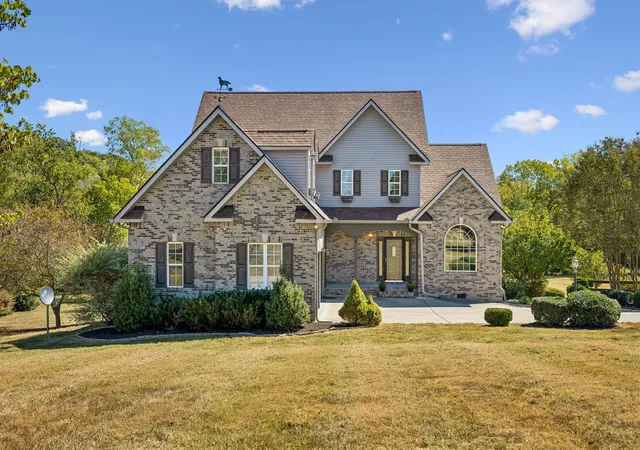 Photo 1 of Single family home for sale at 2216 Twin Peaks Ct, Spring Hill, TN 37174 | MLS# 3609816 | Listing updated on 2026-10-26