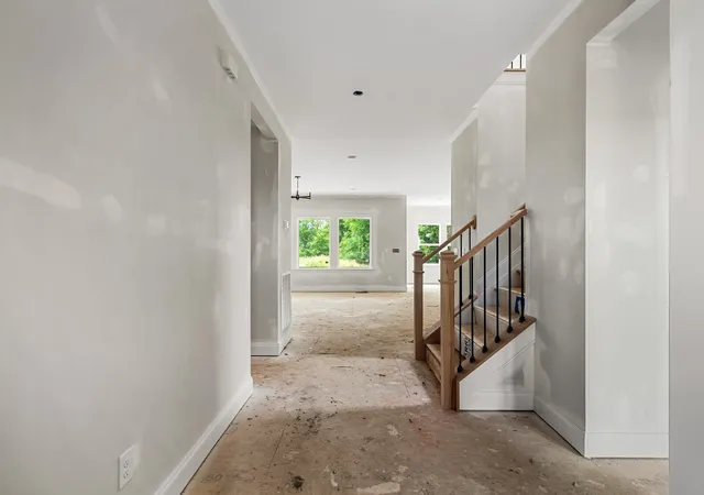 Photo 3 of Single family home for sale at 572 Baker Rd, Columbia, TN 38401 | MLS# 3611390 | Listing updated on 2026-10-04
