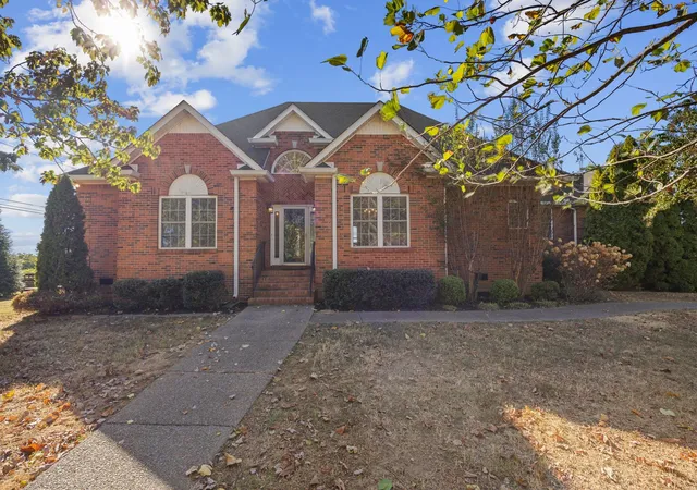 Single family home for sale at 2801 Stacey St, Thompsons Station, TN 37179 | MLS# 3612743