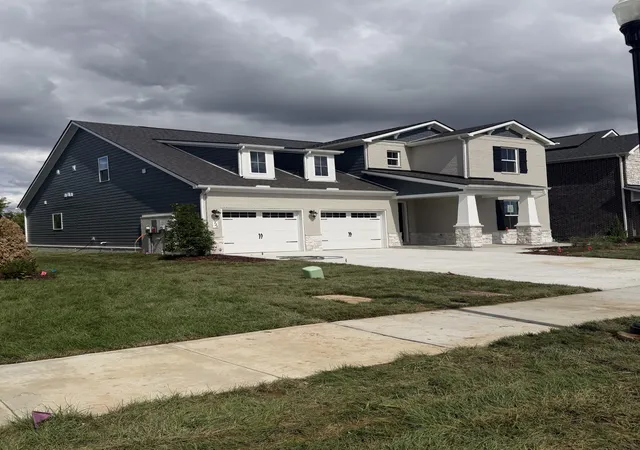 Photo 3 of Single family home for sale at 5325 Ostergaard Way, Thompsons Station, TN 37179 | MLS# 3603971 | Listing updated on 2026-10-01