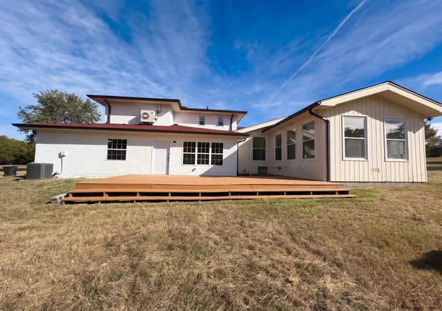 Photo 4 of Single family home for sale at 557 Peach Valley Rd, Gallatin, TN 37066 | MLS# 3604007 | Listing updated on 2026-10-01