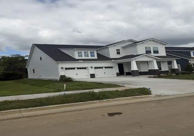 Photo 2 of Single family home for sale at 5321 Ostergaard Way, Thompsons Station, TN 37179 | MLS# 3603980 | Listing updated on 2026-10-01