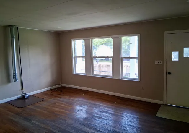 Photo 3 of Sale Pending at 178 Madison St, Dayton, TN 37321 | MLS# 3610599 | Listing updated on 2026-10-04