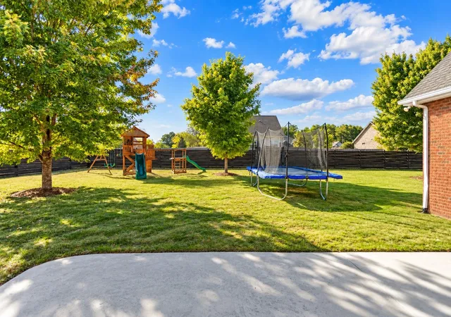 Photo 4 of Single family home for sale at 113 Stagecoach Pass, Tullahoma, TN 37388 | MLS# 3610091 | Listing updated on 2026-10-02
