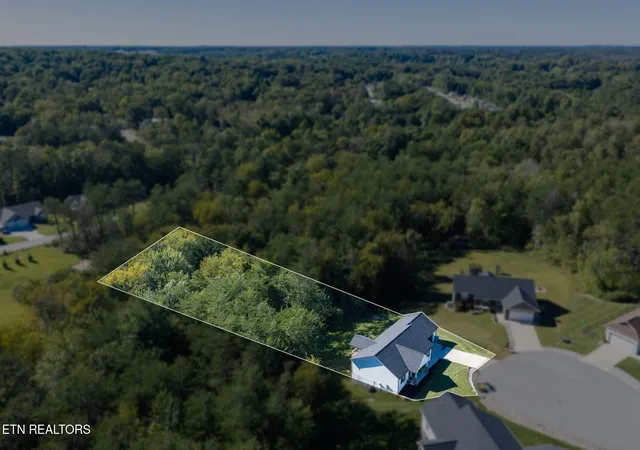 Photo 2 of Single family home for sale at 57 Capitol Dr, Crossville, TN 38555 | MLS# 3604062 | Listing updated on 2026-10-22