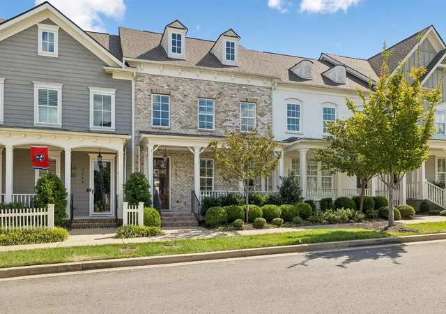 Photo 2 of Townhouse for sale at 3055 Cheever St, Franklin, TN 37064 | MLS# 3610962 | Listing updated on 2026-10-04