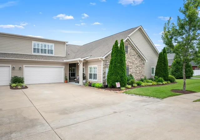 Photo 1 of Townhouse for sale at 2457 Bridgeway St, Murfreesboro, TN 37128 | MLS# 3613213 | Listing updated on 2026-10-08