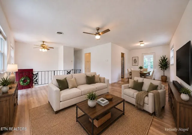 Photo 4 of Single family home for sale at 7001 Washington Pike, Corryton, TN 37721 | MLS# 3615738 | Listing updated on 2026-10-09