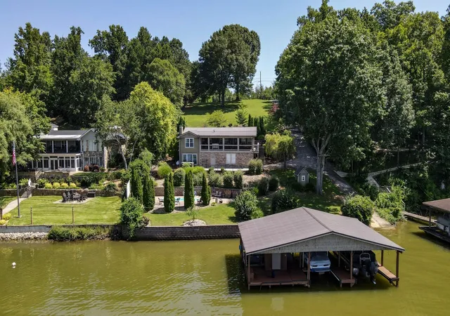 Photo 1 of Single family home for sale at 1051 Hiwassee Cir, Decatur, TN 37322 | MLS# 3610004 | Listing updated on 2026-10-02