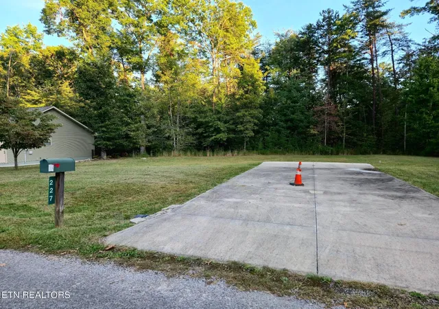 Photo 3 of Land for sale at 227 Thrushwood Dr, Crossville, TN 38558 | MLS# 3609851 | Listing updated on 2026-10-01