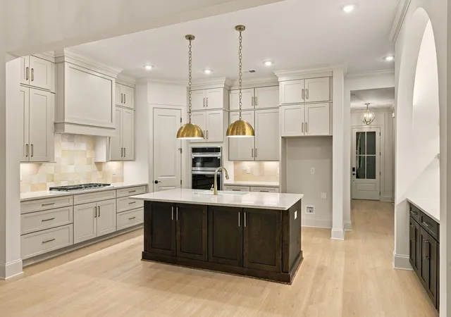 Photo 2 of Single family home for sale at 2409 Nolan Dr, Franklin, TN 37064 | MLS# 3609881 | Listing updated on 2026-10-25