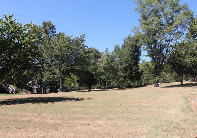 Photo 4 of House for sale at 4269 Warren Rd, Franklin, TN 37067 | MLS# 3610834 | Listing updated on 2026-10-08
