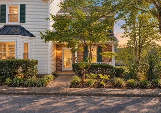 Photo 1 of Townhouse for sale at 305 Chase Ct, Franklin, TN 37064 | MLS# 3619392 | Listing updated on 2026-10-19