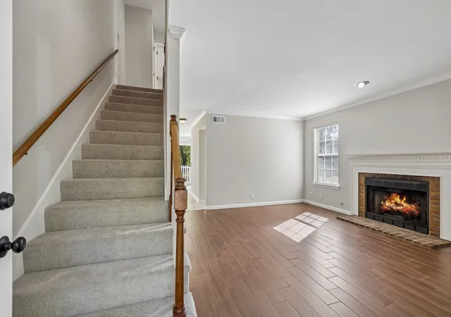 Photo 4 of Townhouse for sale at 305 Chase Ct, Franklin, TN 37064 | MLS# 3619392 | Listing updated on 2026-10-19